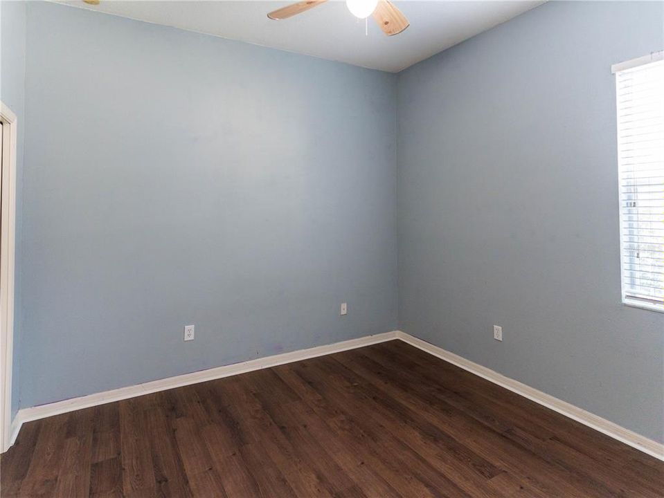 For Sale: $339,500 (4 beds, 3 baths, 2376 Square Feet)