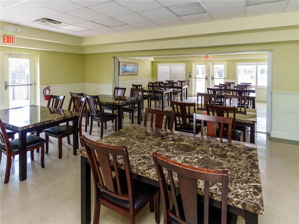 For Sale: $339,500 (4 beds, 3 baths, 2376 Square Feet)