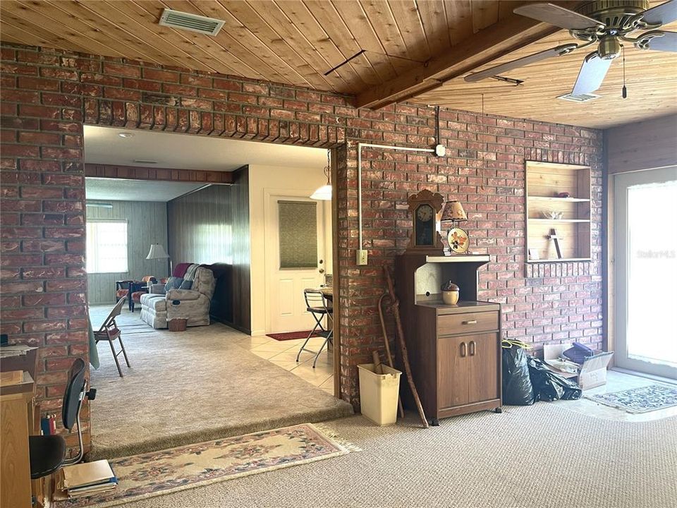 En Venta: $380,000 (3 camas, 2 baños, 1464 Pies cuadrados)