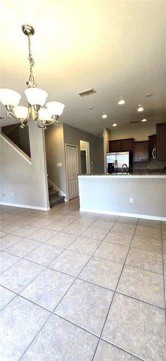 For Rent: $2,550 (3 beds, 2 baths, 1626 Square Feet)
