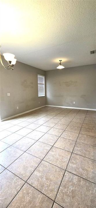 For Rent: $2,550 (3 beds, 2 baths, 1626 Square Feet)