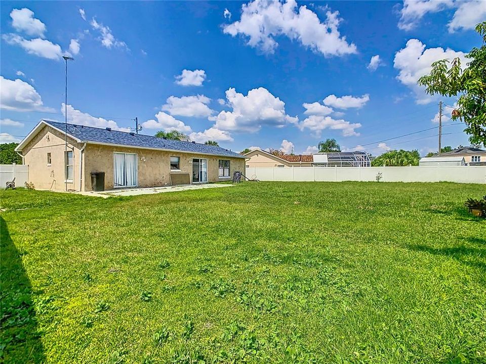 В аренду: $1,850 (3 спален, 2 ванн, 1266 Квадратных фут)