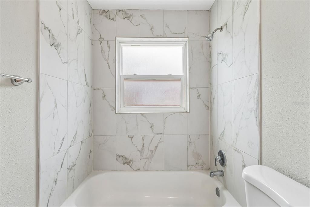 For Sale: $459,900 (3 beds, 2 baths, 1537 Square Feet)