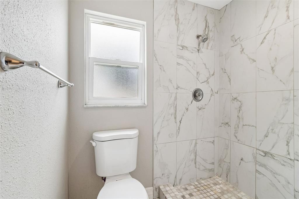 For Sale: $459,900 (3 beds, 2 baths, 1537 Square Feet)