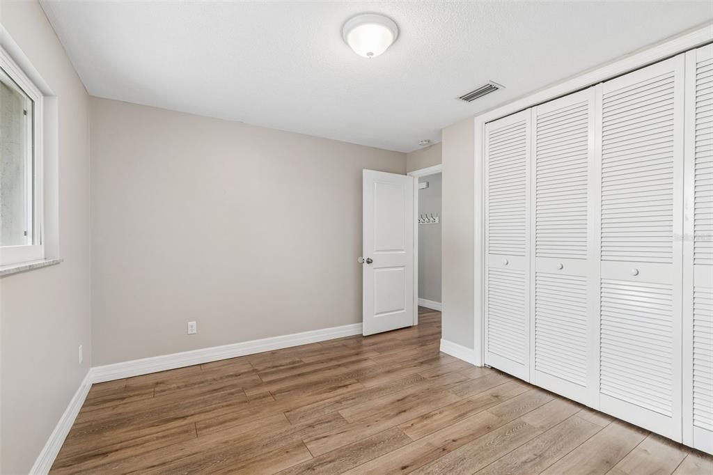 For Sale: $459,900 (3 beds, 2 baths, 1537 Square Feet)