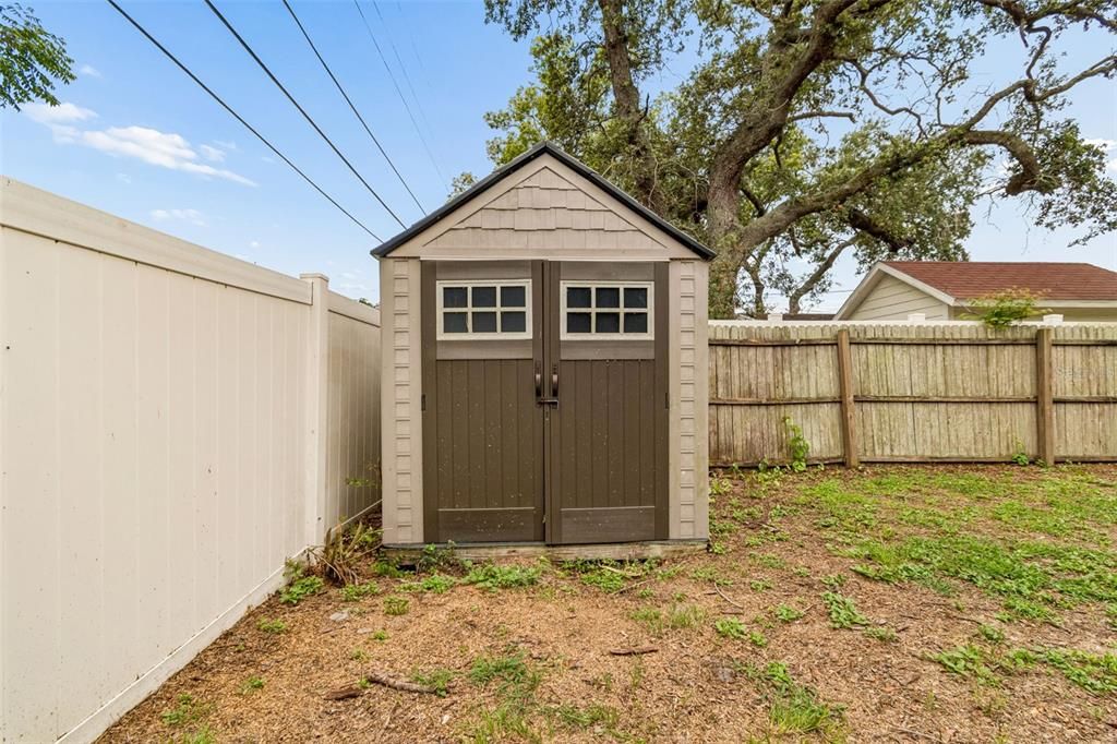For Sale: $459,900 (3 beds, 2 baths, 1537 Square Feet)
