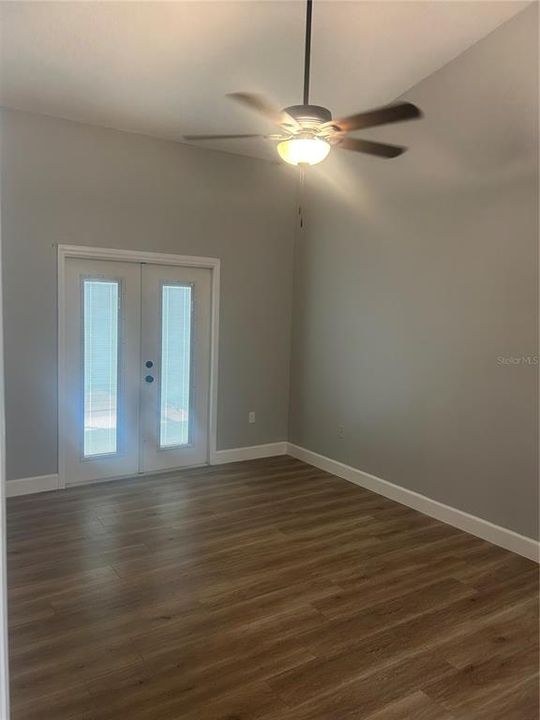 В аренду: $2,900 (3 спален, 2 ванн, 1706 Квадратных фут)