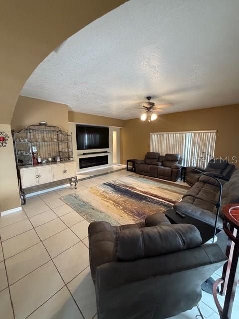 For Sale: $625,000 (4 beds, 3 baths, 2973 Square Feet)