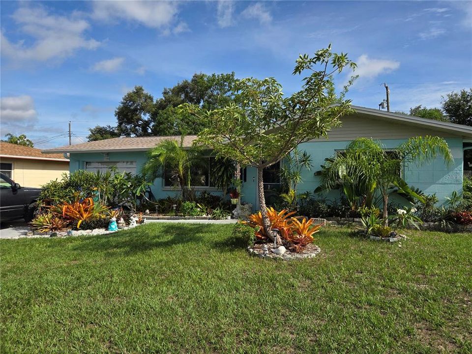 En Venta: $329,924 (2 camas, 1 baños, 1130 Pies cuadrados)