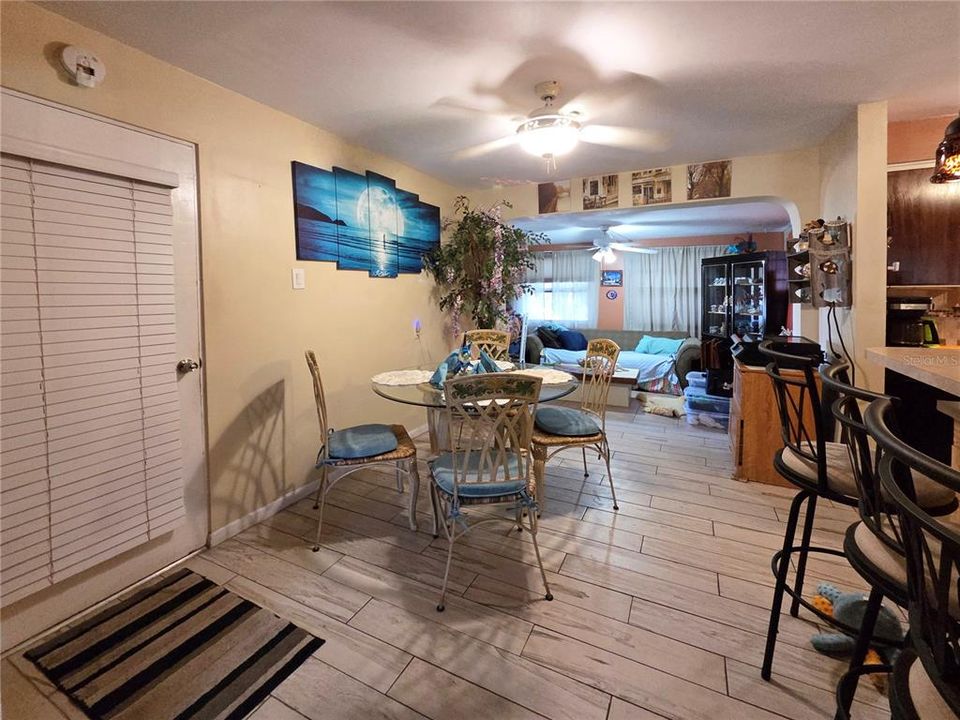 En Venta: $329,924 (2 camas, 1 baños, 1130 Pies cuadrados)