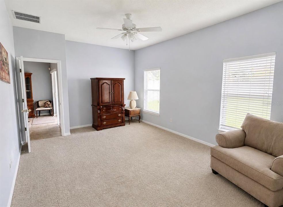 For Sale: $420,000 (3 beds, 2 baths, 1770 Square Feet)