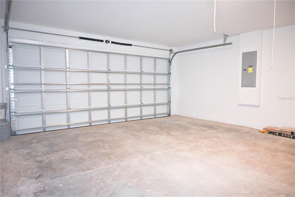 For Sale: $292,000 (3 beds, 2 baths, 1720 Square Feet)