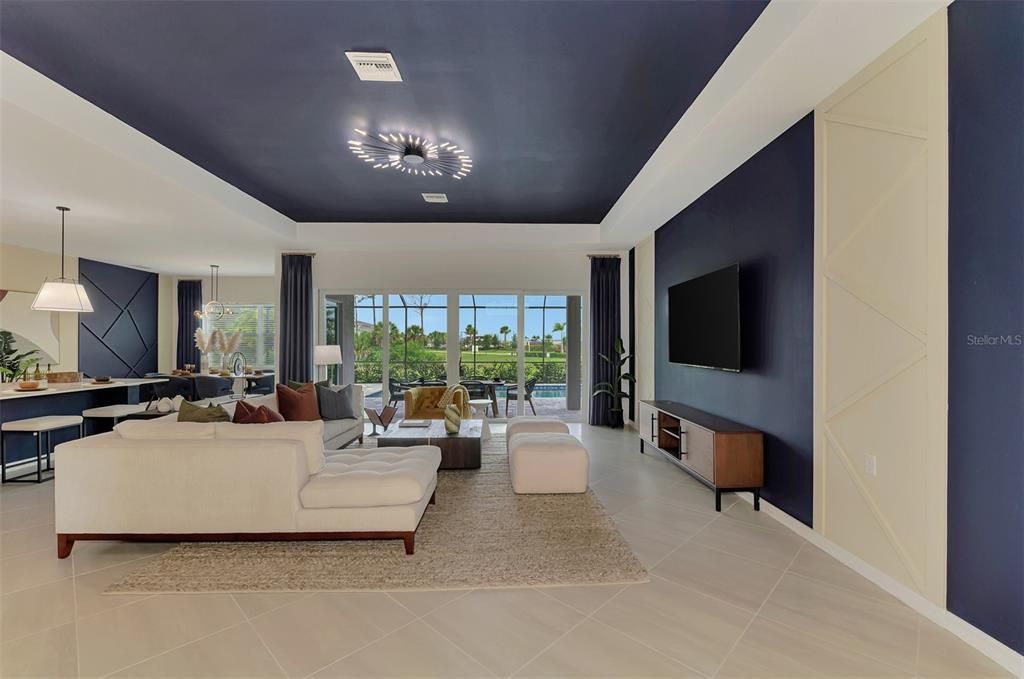 Active With Contract: $863,096 (3 beds, 3 baths, 2651 Square Feet)