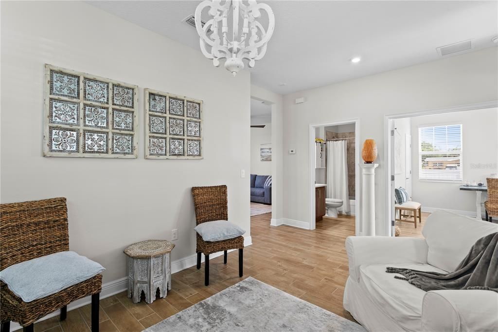 For Sale: $895,000 (4 beds, 3 baths, 2192 Square Feet)