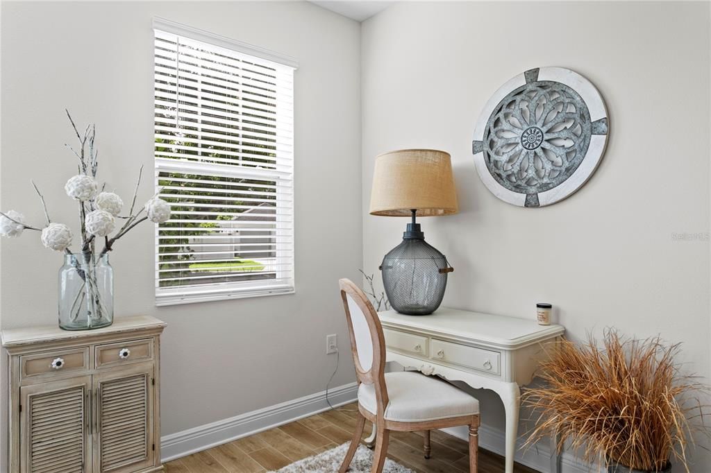 For Sale: $895,000 (4 beds, 3 baths, 2192 Square Feet)