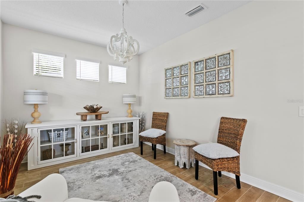 For Sale: $895,000 (4 beds, 3 baths, 2192 Square Feet)