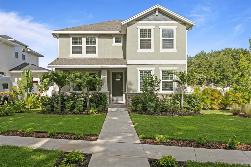 For Sale: $895,000 (4 beds, 3 baths, 2192 Square Feet)