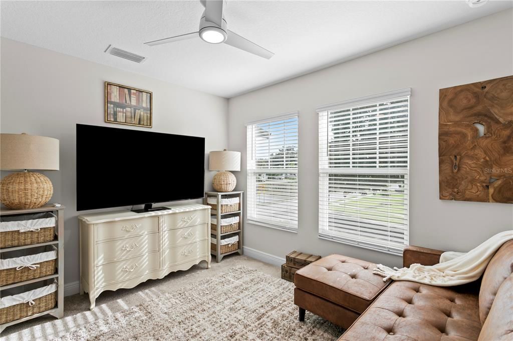 For Sale: $895,000 (4 beds, 3 baths, 2192 Square Feet)