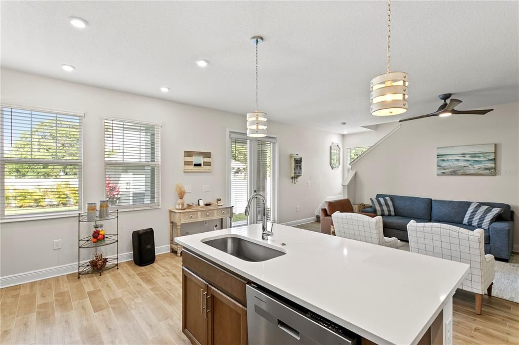 For Sale: $895,000 (4 beds, 3 baths, 2192 Square Feet)