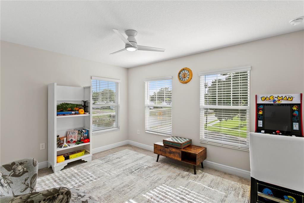 For Sale: $895,000 (4 beds, 3 baths, 2192 Square Feet)