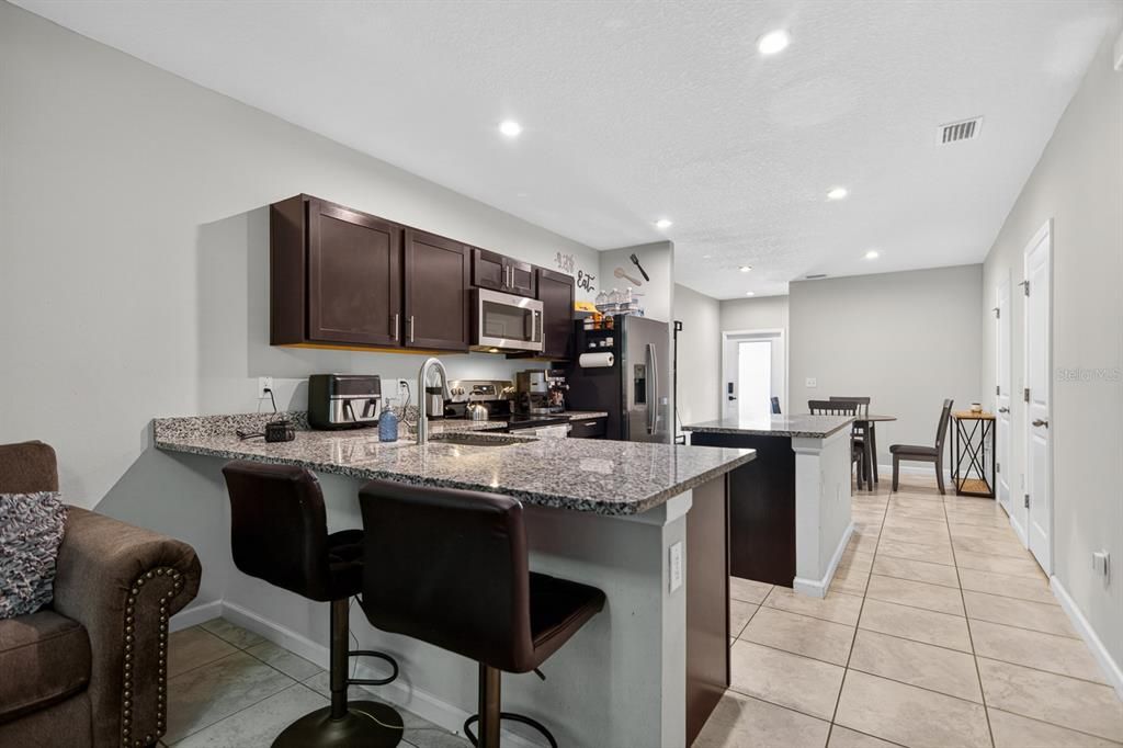 For Sale: $289,999 (3 beds, 2 baths, 1440 Square Feet)