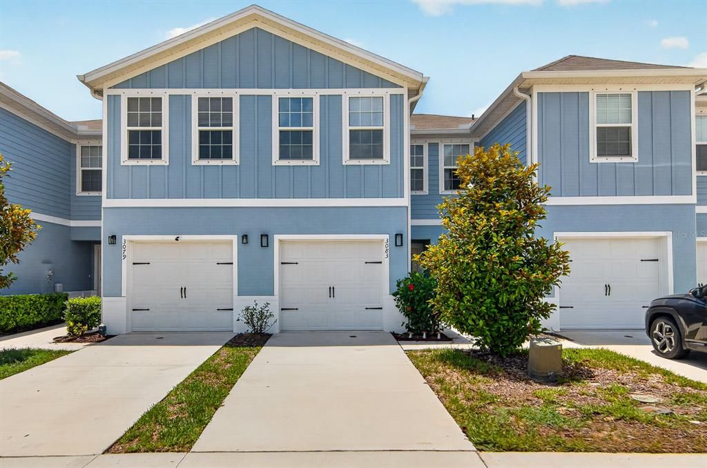 For Sale: $289,999 (3 beds, 2 baths, 1440 Square Feet)