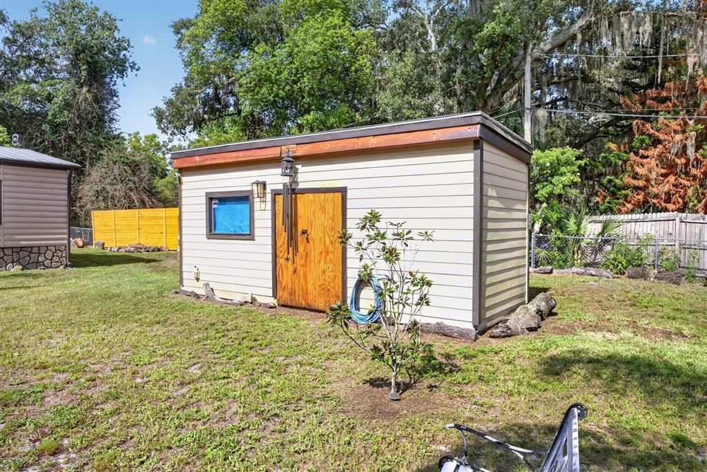 На продажу: $275,000 (4 спален, 2 ванн, 1440 Квадратных фут)