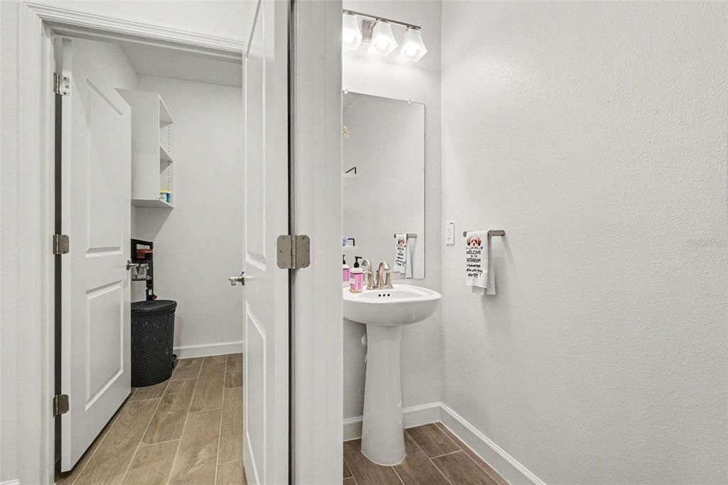 For Sale: $339,000 (2 beds, 2 baths, 1747 Square Feet)