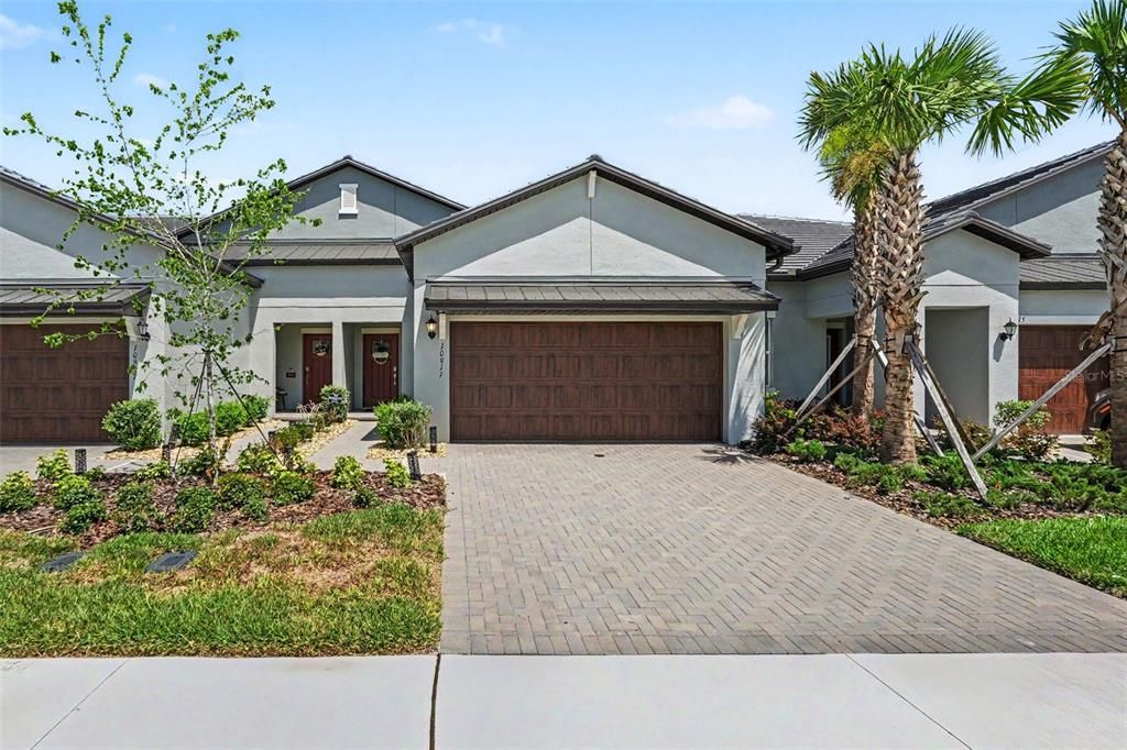 For Sale: $339,000 (2 beds, 2 baths, 1747 Square Feet)