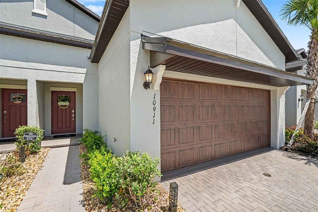 For Sale: $339,000 (2 beds, 2 baths, 1747 Square Feet)