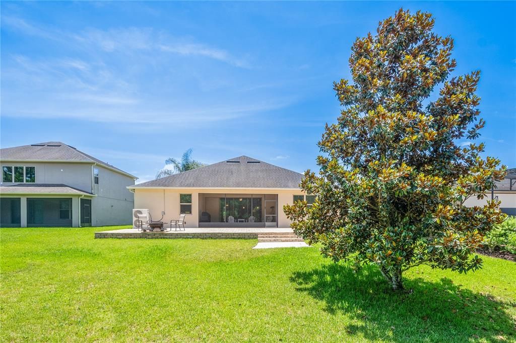 En Venta: $774,900 (4 camas, 3 baños, 2814 Pies cuadrados)
