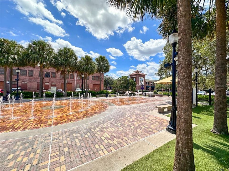 En Venta: $774,900 (4 camas, 3 baños, 2814 Pies cuadrados)