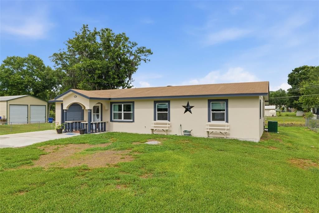 For Sale: $319,000 (3 beds, 2 baths, 1522 Square Feet)