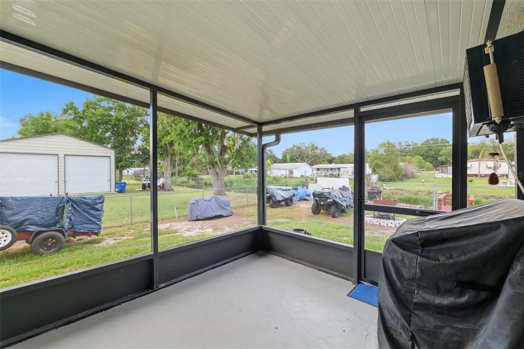 For Sale: $319,000 (3 beds, 2 baths, 1522 Square Feet)