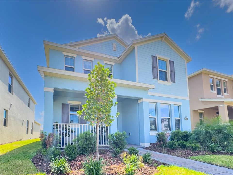 En Venta: $560,000 (3 camas, 2 baños, 2216 Pies cuadrados)