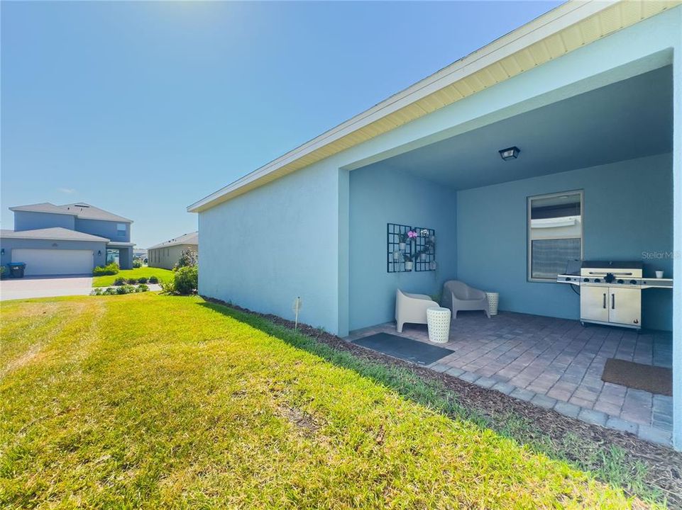 En Venta: $560,000 (3 camas, 2 baños, 2216 Pies cuadrados)