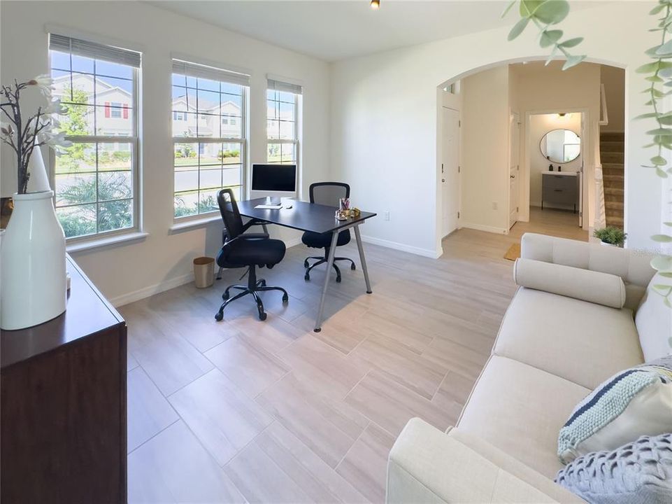 En Venta: $560,000 (3 camas, 2 baños, 2216 Pies cuadrados)