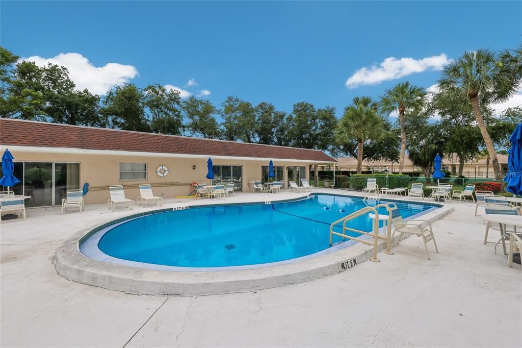 For Sale: $140,000 (2 beds, 2 baths, 925 Square Feet)