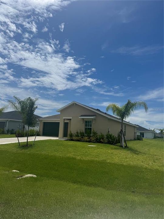 Recently Sold: $299,499 (3 beds, 2 baths, 1551 Square Feet)