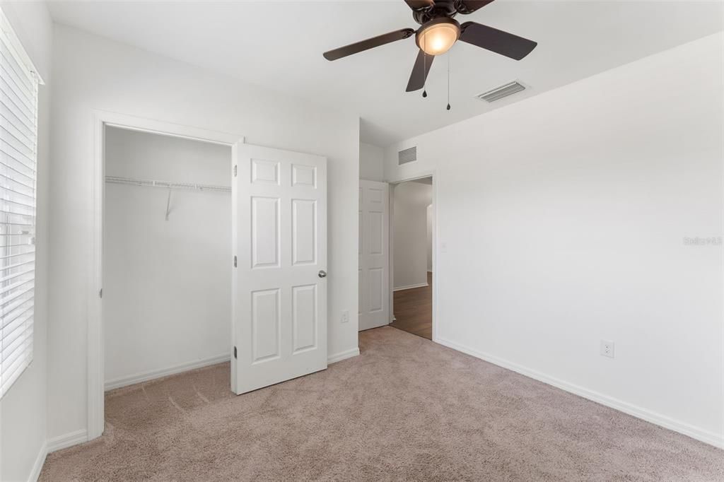 For Rent: $2,350 (4 beds, 2 baths, 1828 Square Feet)