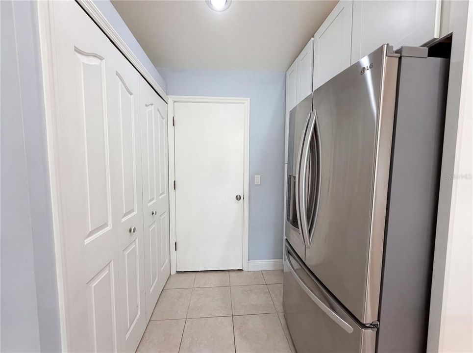 For Sale: $275,000 (3 beds, 2 baths, 1609 Square Feet)