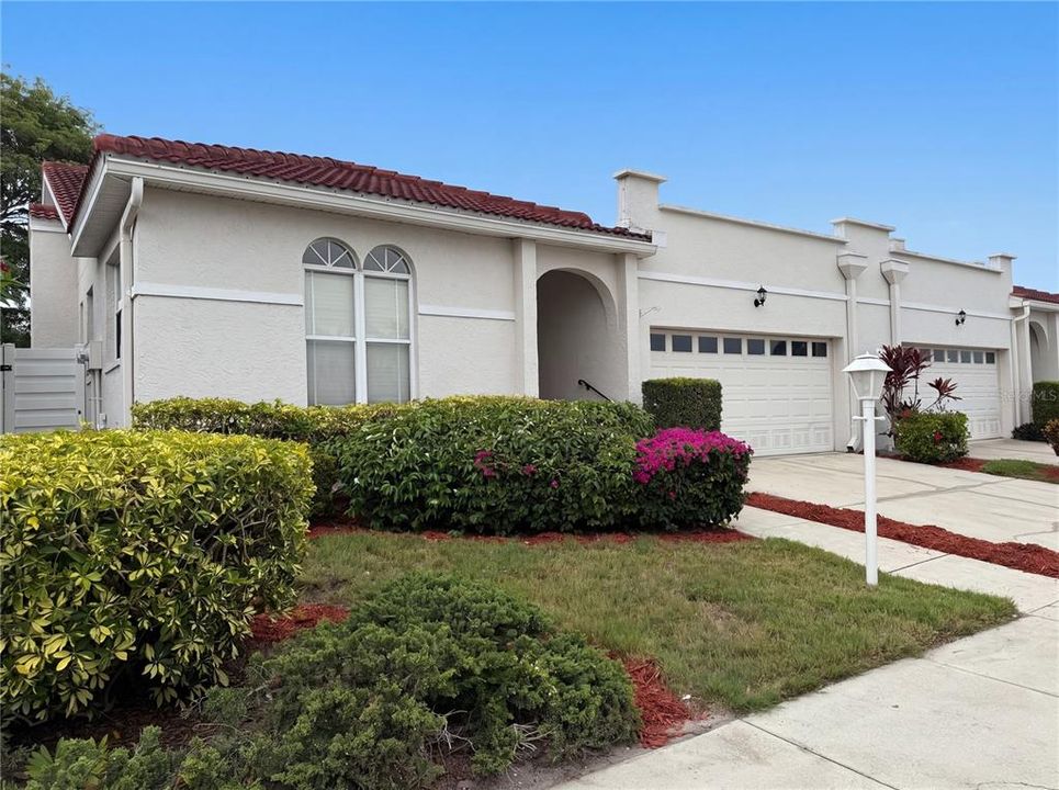 For Sale: $275,000 (3 beds, 2 baths, 1609 Square Feet)