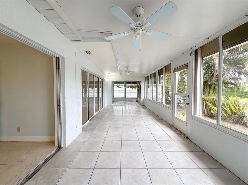 For Sale: $275,000 (3 beds, 2 baths, 1609 Square Feet)
