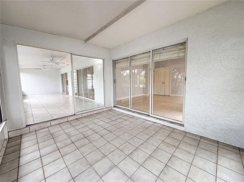 For Sale: $275,000 (3 beds, 2 baths, 1609 Square Feet)