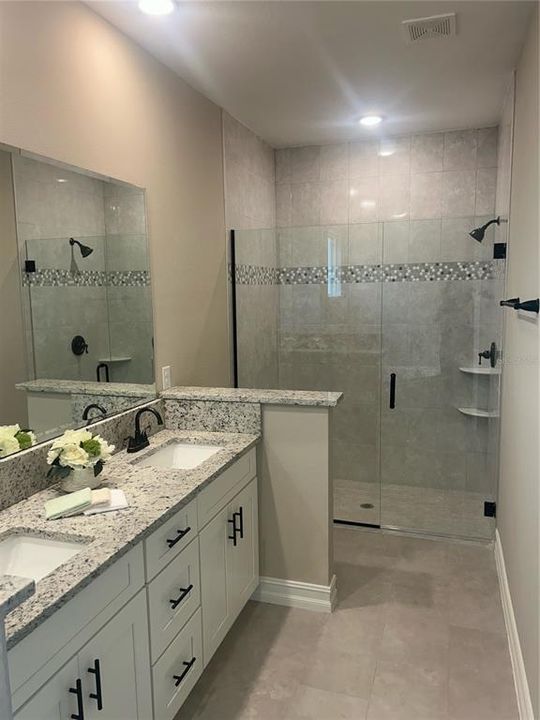 En Venta: $342,000 (3 camas, 2 baños, 1530 Pies cuadrados)