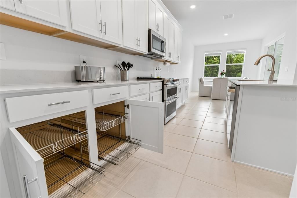 En Venta: $519,500 (4 camas, 3 baños, 2536 Pies cuadrados)