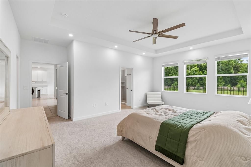 En Venta: $519,500 (4 camas, 3 baños, 2536 Pies cuadrados)
