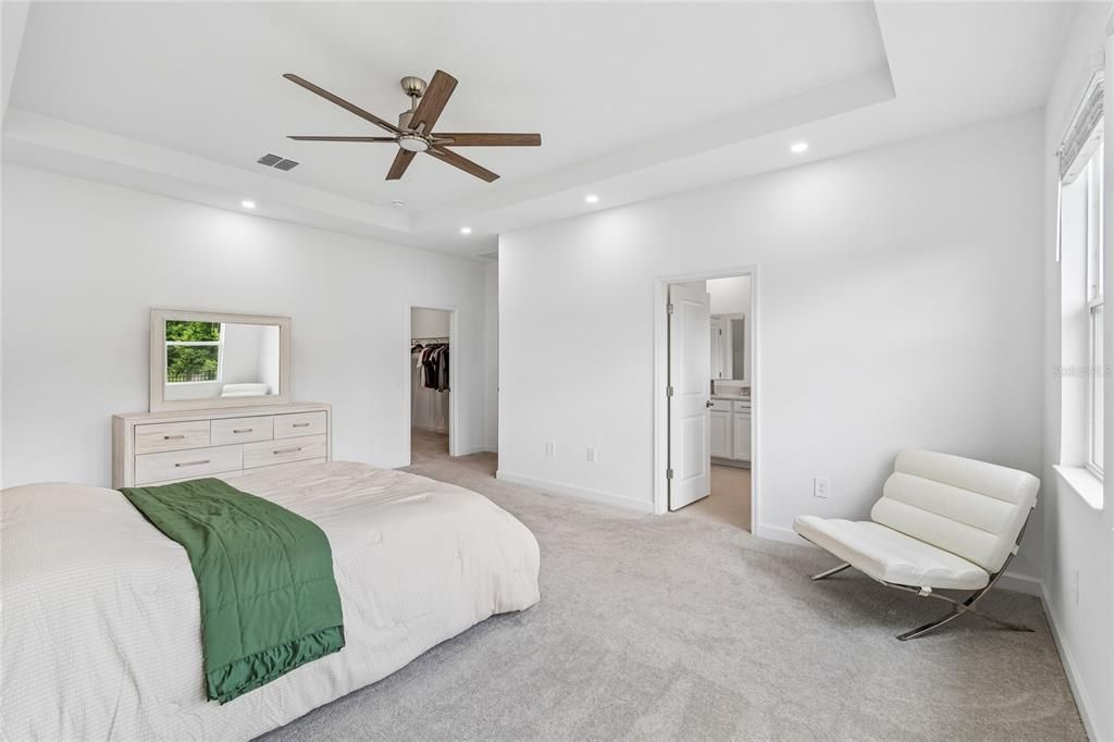 En Venta: $519,500 (4 camas, 3 baños, 2536 Pies cuadrados)