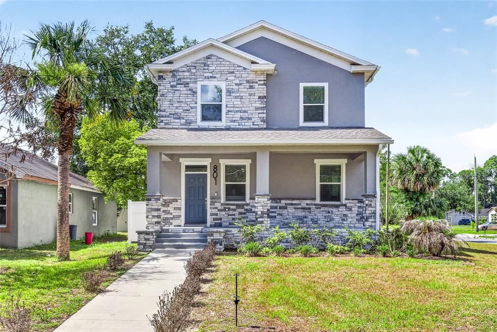 For Sale: $434,999 (4 beds, 3 baths, 2142 Square Feet)