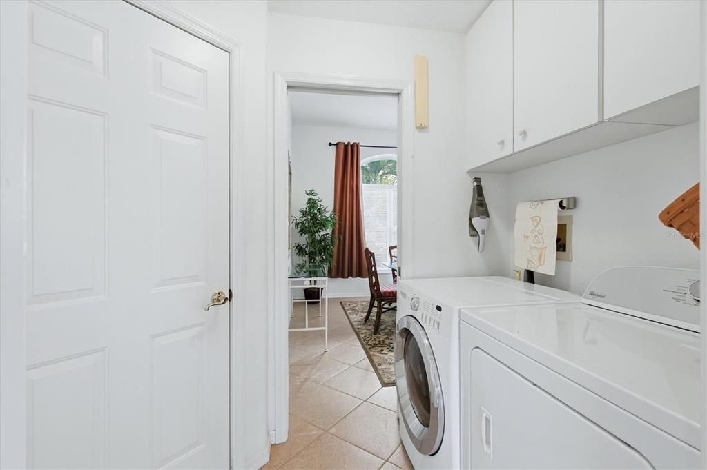 For Sale: $349,000 (3 beds, 2 baths, 1900 Square Feet)